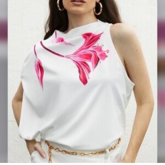 STYLEWE Asymmetrical White and Pink Sleeveless Tank Top - Picture 1 of 2